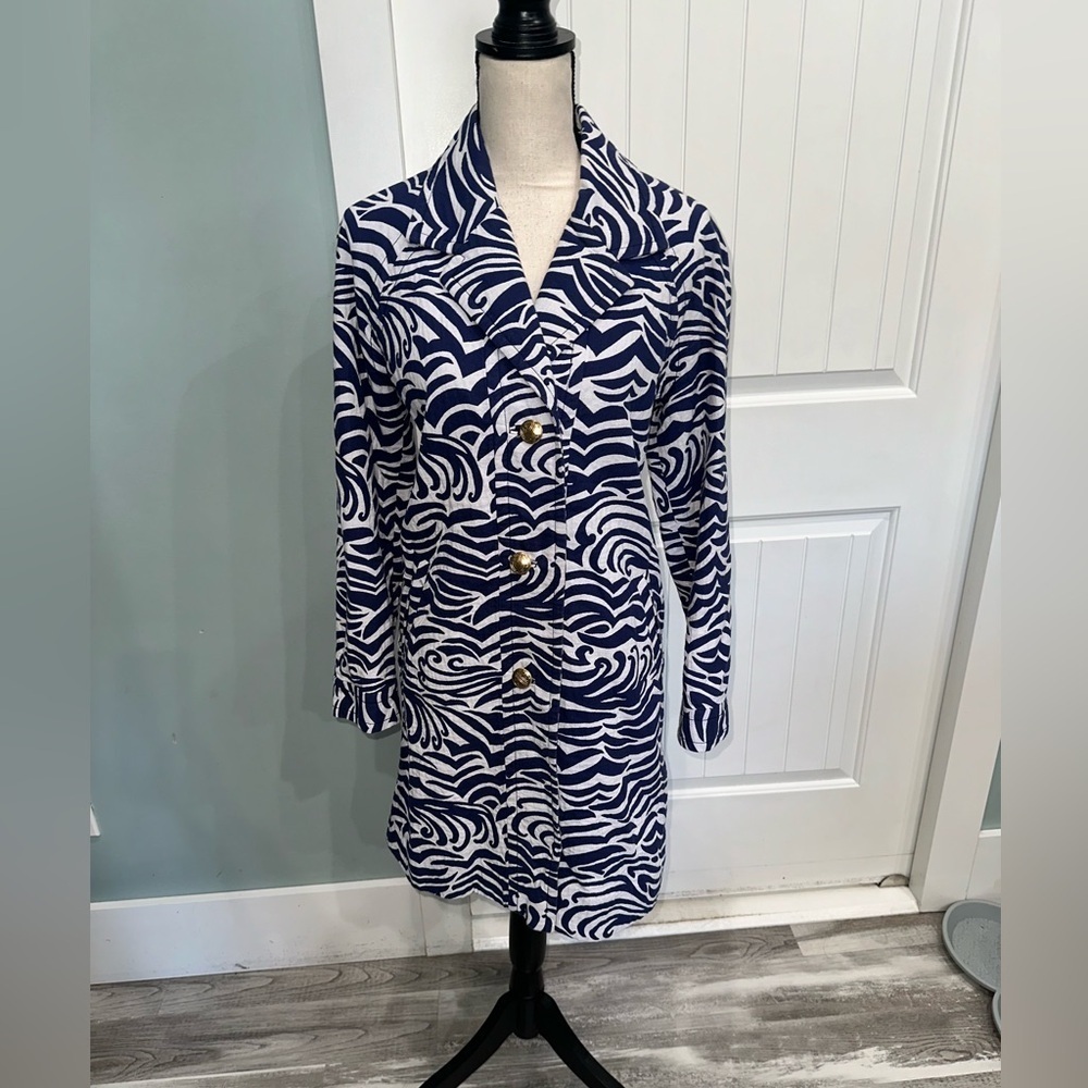 Lilly Pulitzer Dandi Blue/White Wave trench coat size small